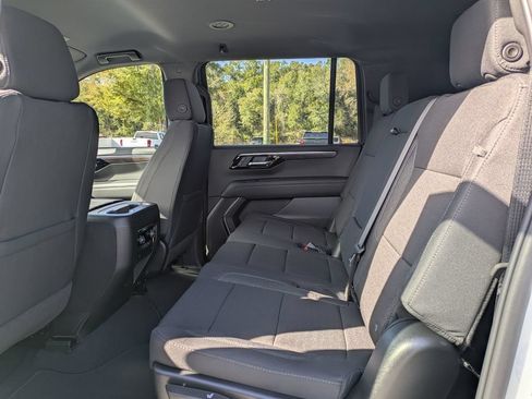 New 2026 Chevrolet Suburban LS RWD image 26