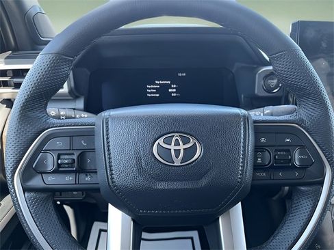 Used 2024 Toyota Tacoma Limited image 14