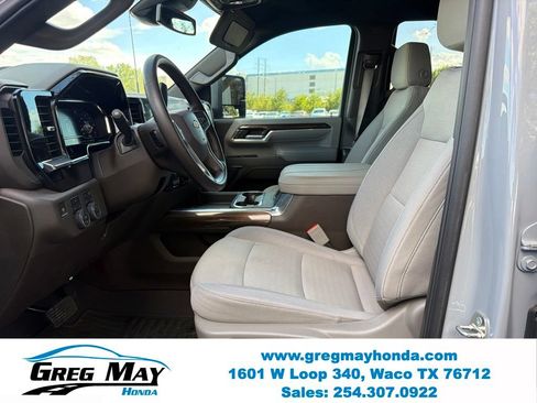 Used 2024 Chevrolet Silverado 2500 LT w/ Texas Edition AWD/4WD image 12
