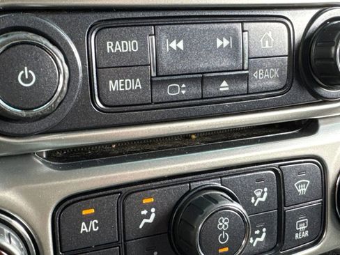 Used 2019 Chevrolet Tahoe LT AWD/4WD image 35