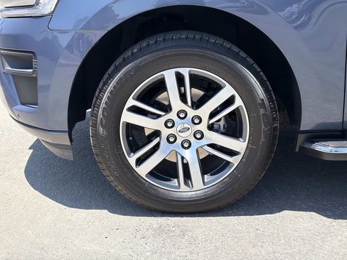Used 2022 Ford Expedition XLT RWD image 28