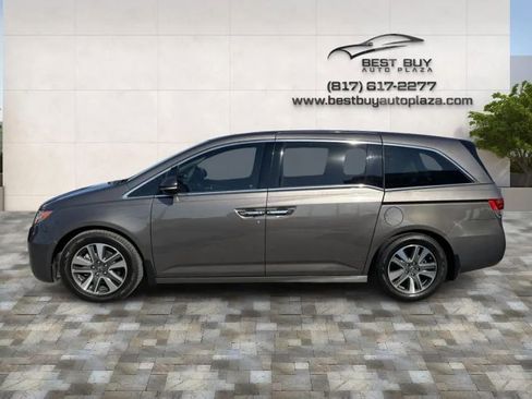 Used 2016 Honda Odyssey Touring Elite image 7