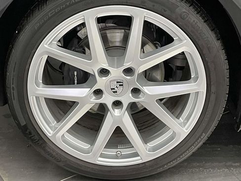 Used 2024 Porsche Panamera 4 image 13