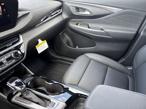 New 2026 Buick Envista Sport Touring w/ Convenience I Package FWD image 21