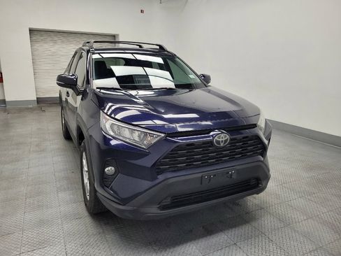 Used 2020 Toyota RAV4 XLE AWD/4WD image 13