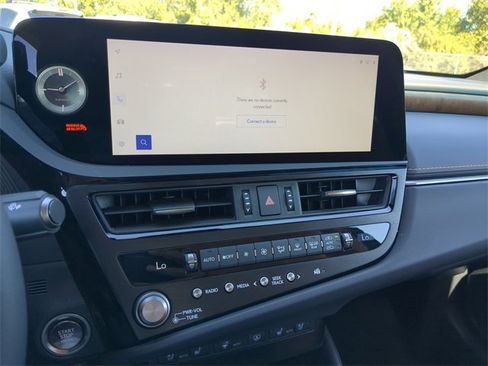 New 2025 Lexus ES 350 w/ Premium Package image 23