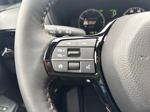 Used 2025 Honda CR-V Sport Touring image 15