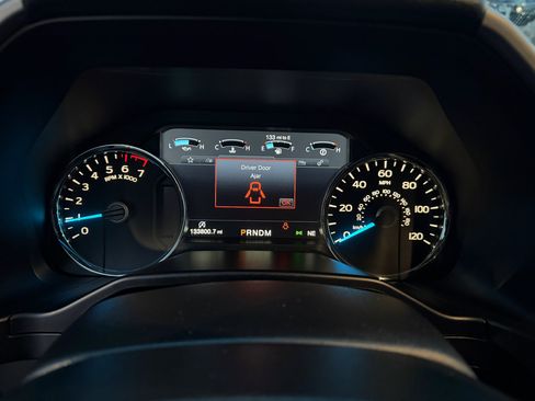 Used 2017 Ford F150 Limited image 42