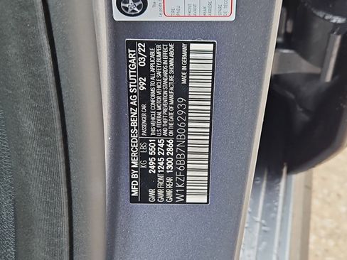 Used 2022 Mercedes-Benz E 53 AMG 4MATIC Sedan image 23