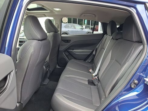 Used 2025 Subaru Crosstrek 2.5i Premium AWD/4WD image 10