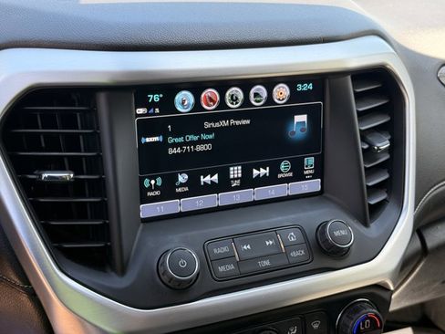 Used 2019 GMC Acadia SLT image 15