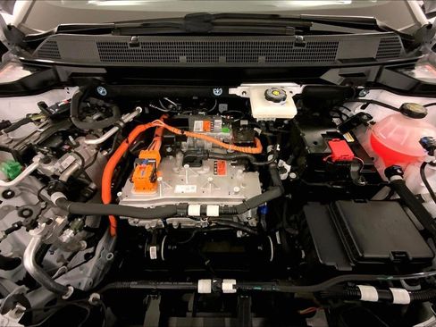 Used 2025 Chevrolet Equinox EV LT FWD image 10