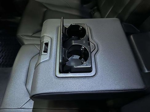 Used 2025 Audi Q8 Premium Plus w/ Premium Plus Package image 11