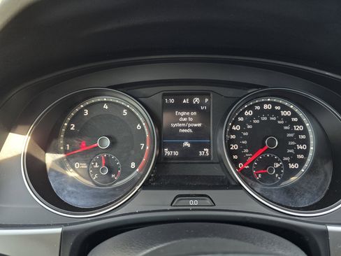 Used 2021 Volkswagen Atlas SE image 18