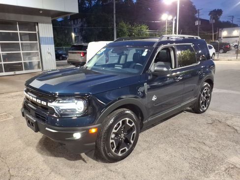 Certified 2023 Ford Bronco Sport Outer Banks w/ Tech Package AWD/4WD image 6