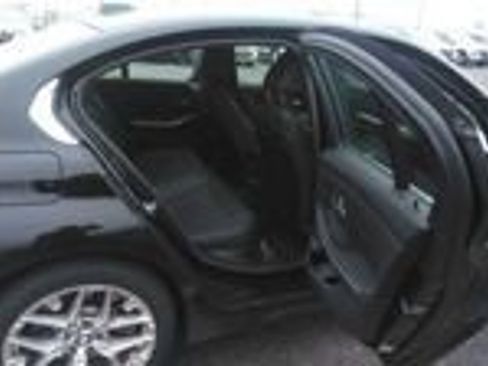 Used 2025 BMW 330i xDrive Sedan image 6