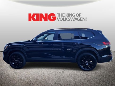 New 2026 Volkswagen Atlas SE image 7