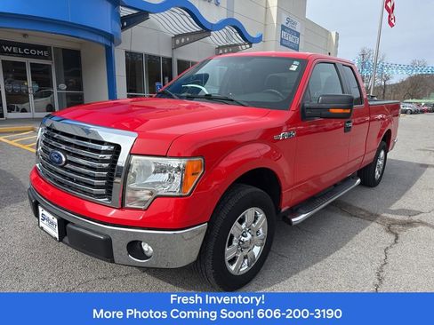Used 2011 Ford F150 XLT w/ XLT Chrome Pkg image 1