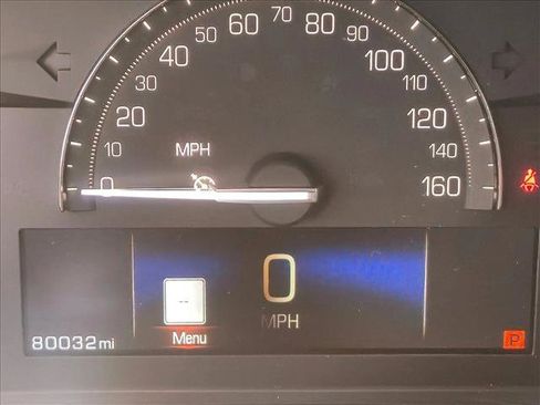 Used 2017 Cadillac XT5 Luxury w/ Driver Awareness Package image 11