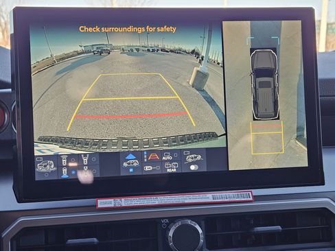 New 2026 Toyota 4Runner TRD Off-Road Premium w/ Tow Technology Package image 14