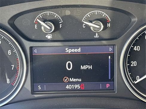 Used 2021 Buick Enclave Essence w/ Sport Touring Edition image 17