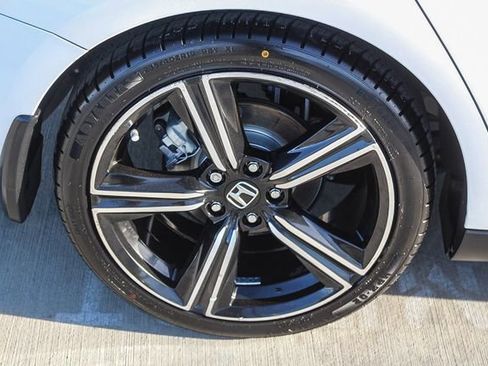 Used 2023 Honda Accord Sport image 13