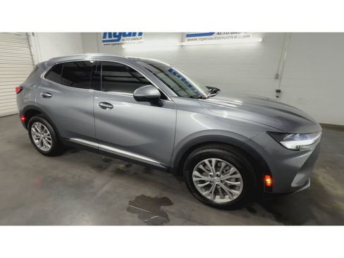 Used 2022 Buick Envision Preferred image 2