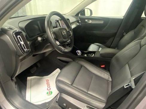 Used 2026 Volvo XC40 B5 Plus AWD/4WD image 10