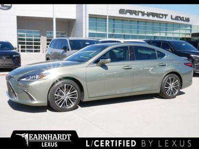 Used 2025 Lexus ES 300h w/ Premium Package