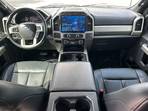 Used 2022 Ford F350 Lariat w/ Lariat Ultimate Package AWD/4WD image 25