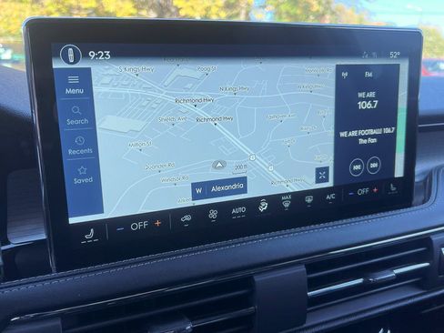 New 2026 Lincoln Corsair Premiere image 7