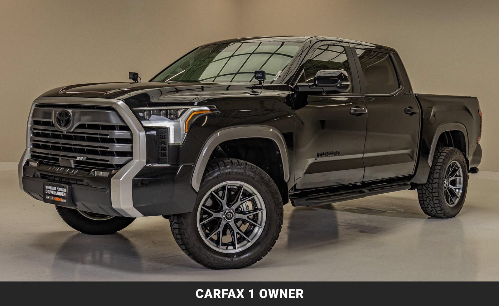 Used 2024 Toyota Tundra Limited AWD/4WD image 4
