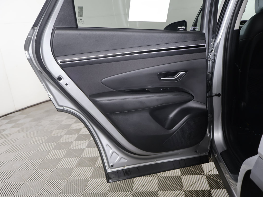 Used 2023 Hyundai Tucson Limited AWD/4WD image 30