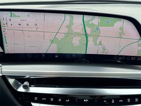 New 2025 Cadillac Lyriq Luxury image 20