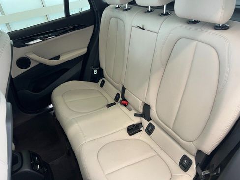 Used 2018 BMW X1 xDrive28i w/ Premium Package AWD/4WD image 31