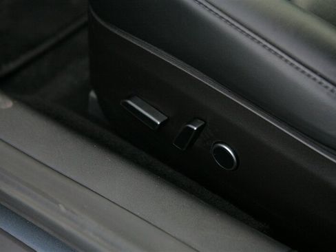 Used 2022 Tesla Model 3 Long Range image 11