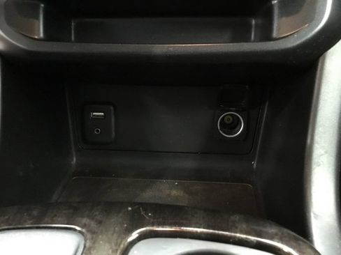 Used 2016 GMC Canyon SLE w/ SLE Convenience Package AWD/4WD image 25
