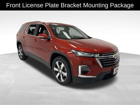 Certified 2023 Chevrolet Traverse LT w/ LT Premium Package FWD image 8