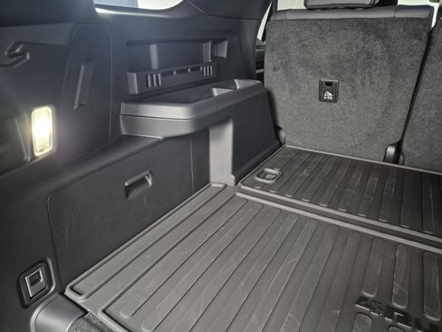 New 2025 Toyota 4Runner TRD Off-Road Premium image 18