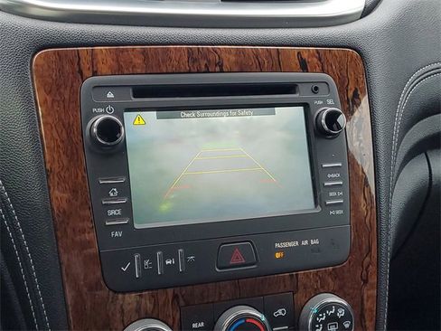 Used 2013 Chevrolet Traverse LT w/ LPO, 'HIT The Road' Package image 23