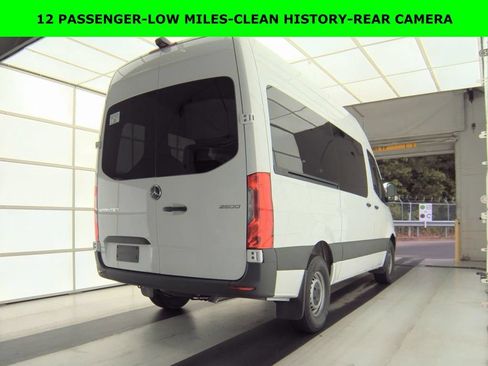 Used 2025 Mercedes-Benz Sprinter 2500 image 8