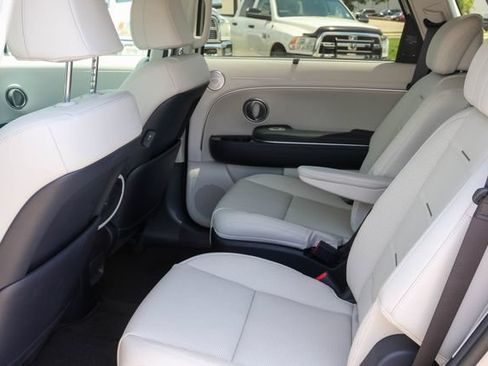 New 2026 Hyundai Palisade Calligraphy FWD image 17
