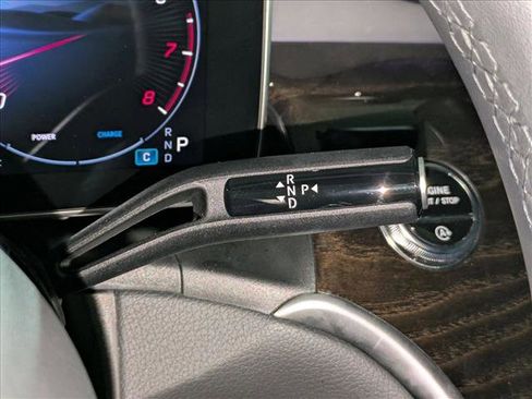 Certified 2025 Mercedes-Benz GLC 300 4MATIC image 12