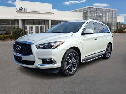 Used 2019 INFINITI QX60 Luxe w/ Essential Package