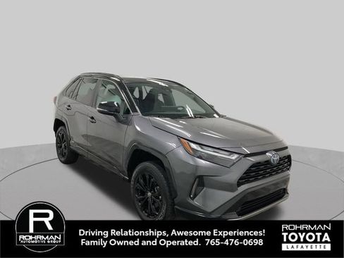 Used 2023 Toyota RAV4 XSE AWD/4WD image 9