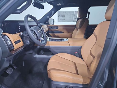 New 2026 Nissan Armada SL w/ Captain's Chari Seat Package AWD/4WD image 9