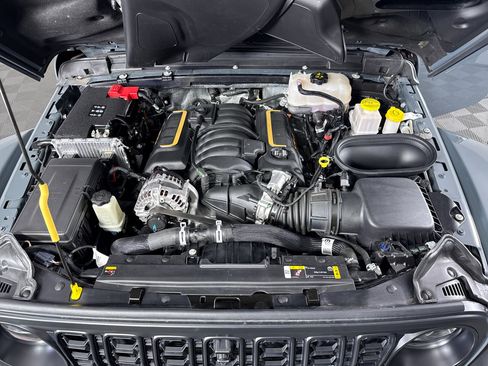 Used 2024 Jeep Wrangler Unlimited Rubicon 392 w/ Dual Top Group image 3