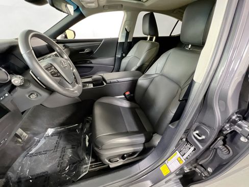 Used 2022 Lexus ES 350 w/ Premium Package FWD image 19