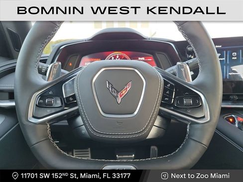 Used 2025 Chevrolet Corvette Z06 image 11