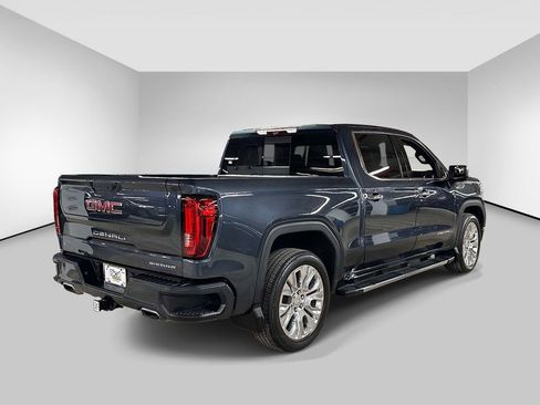 Certified 2020 GMC Sierra 1500 Denali w/ Denali Premium Package AWD/4WD image 4